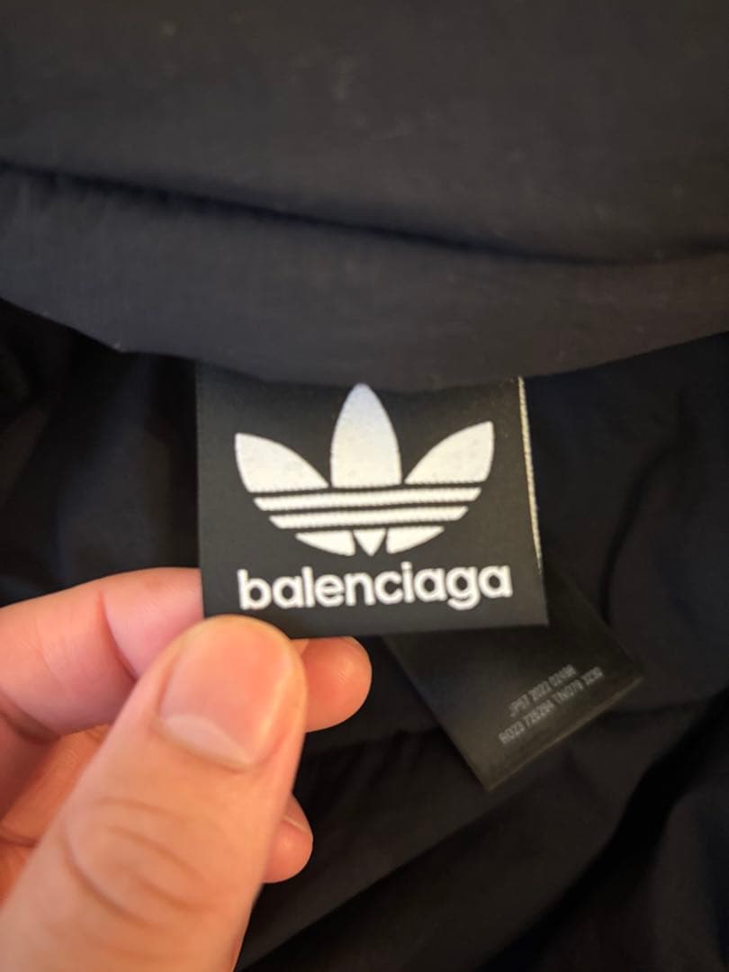 バレンシアガ　balenciaga×adidas トラックジャケットリバーシブル