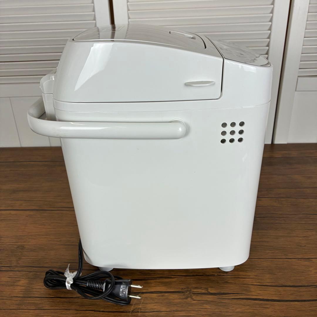 【匿名発送】Panasonic ホームベーカリー　SD-SB4 2022年製