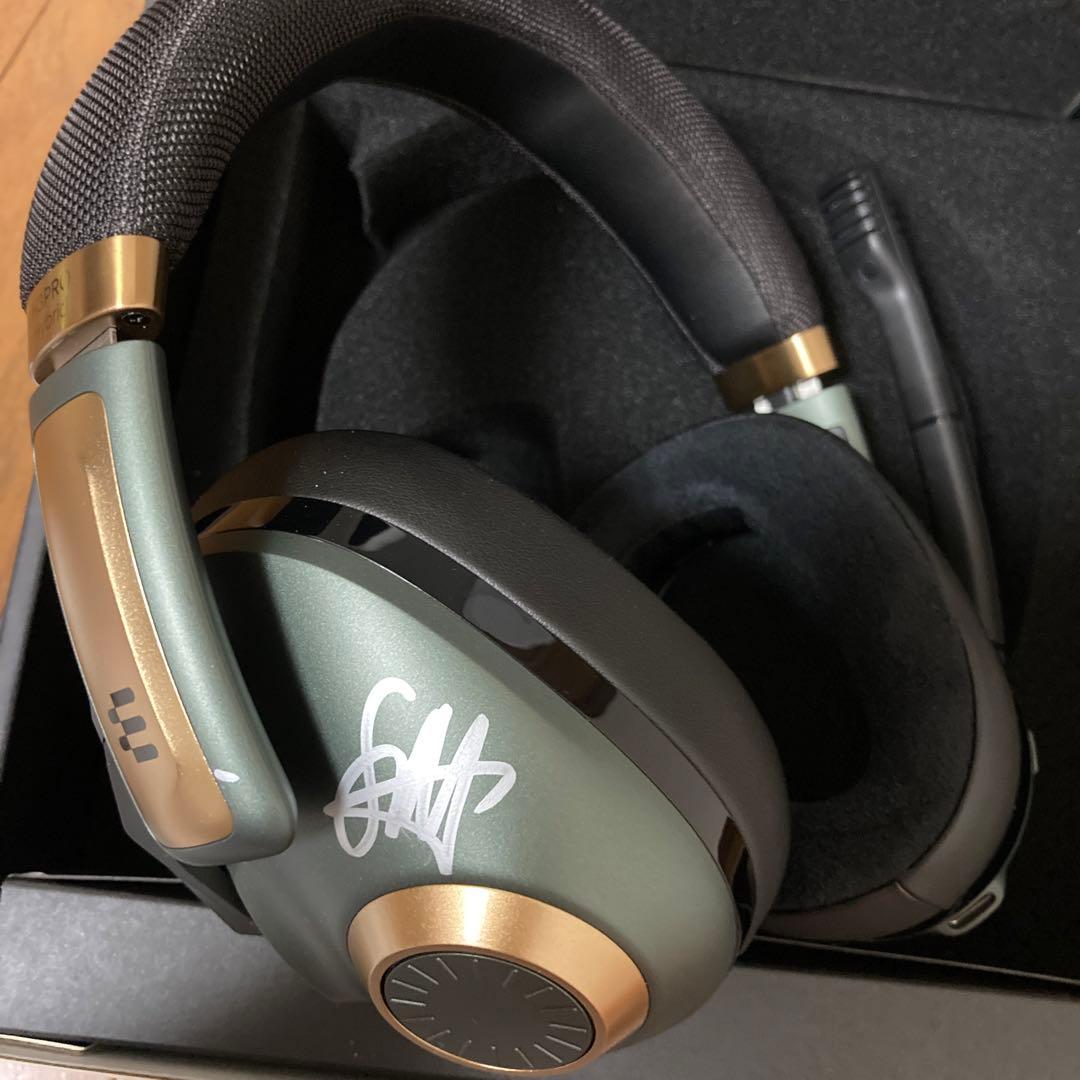 EPOS H3PRO Hybrid セバスチャンベッテルサイン入り