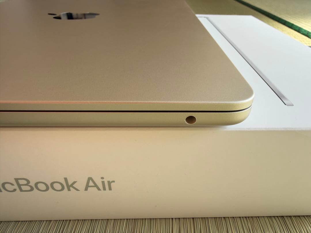 MacBook Air M2 2022 256GB 美品 Mouse付