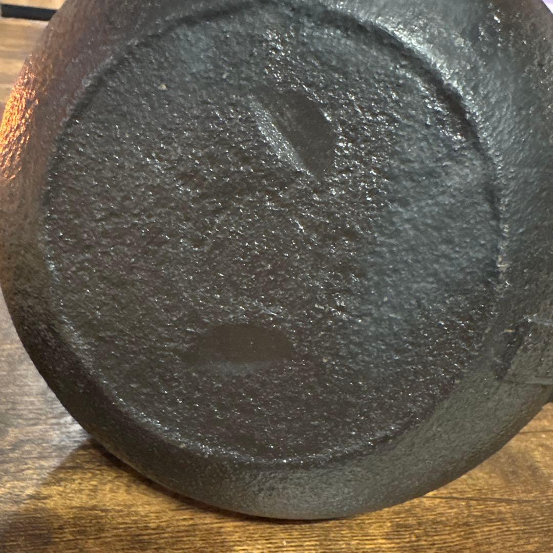 南部鉄器1.1ℓ 池永鉄工製　箱付き　鉄瓶　南部アラレ