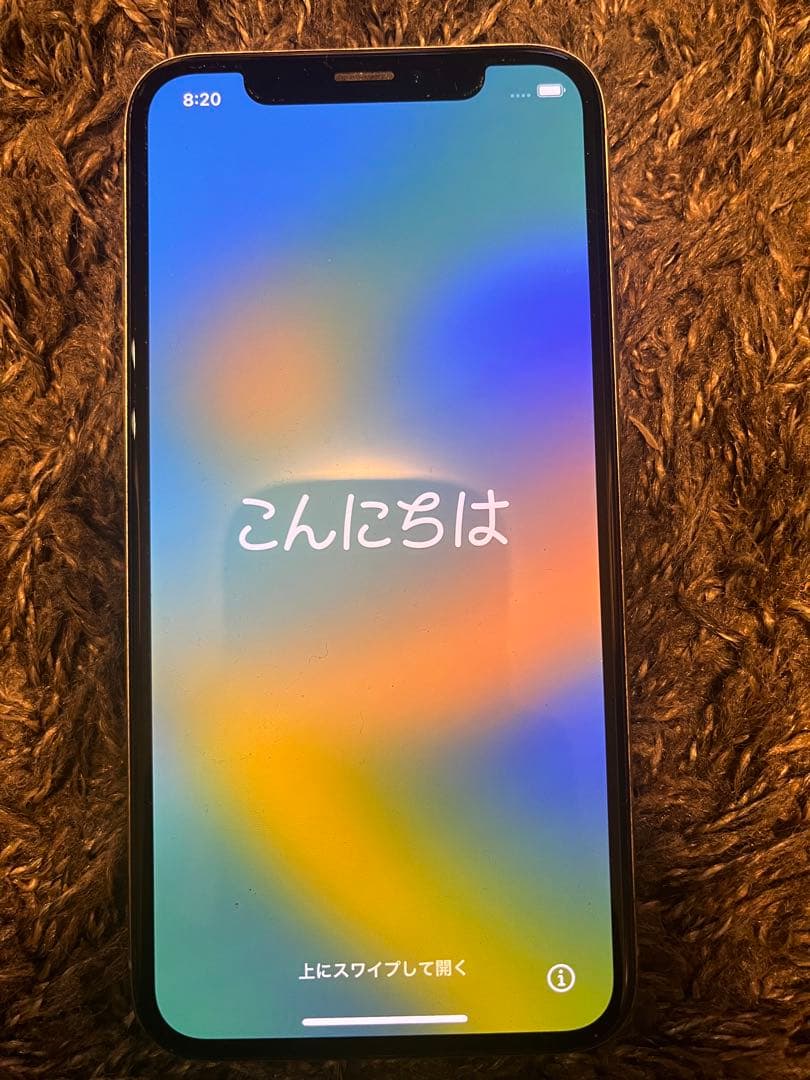 Apple iPhone X 本体 充電ケーブル、イヤホン付き　SIMフリー