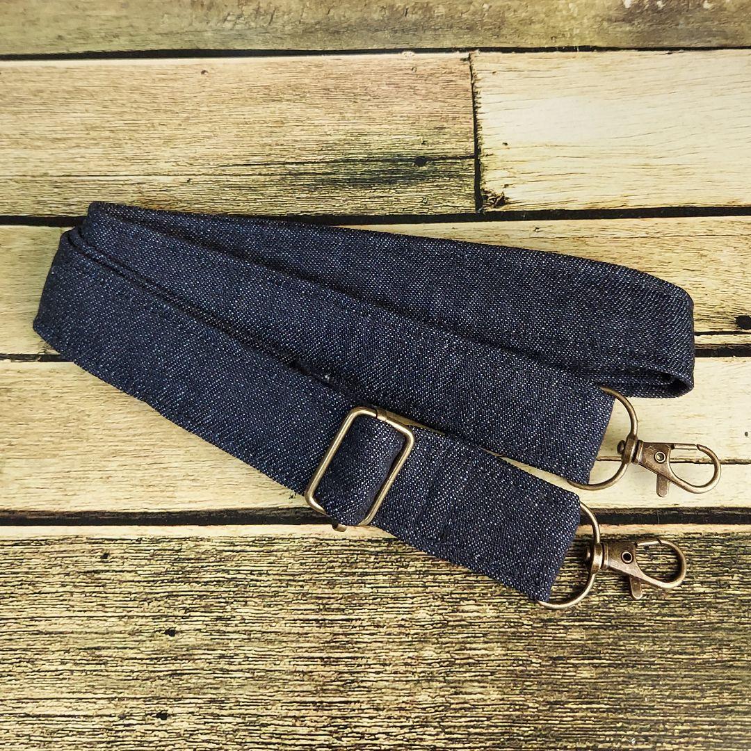 【ぽこぽん】刺繍デニムバック　No.634　デニムリメイク　刺繍バック