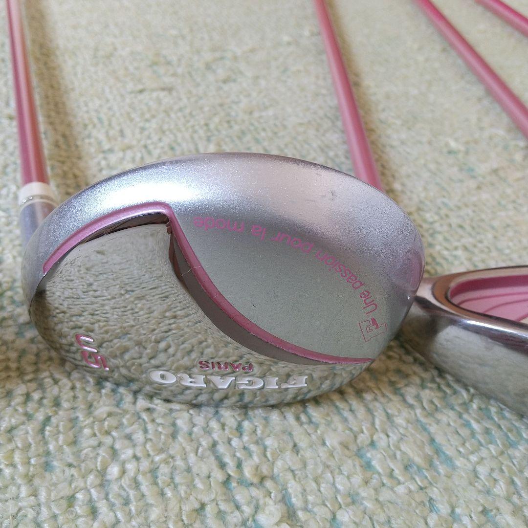 FIGAROレディース ゴルフクラブとトラサルディゴルフバック