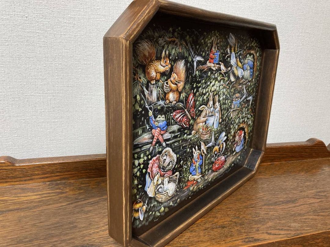 『ピーターラビット』木製飾りトレー☆ハンドペイント ガリーナ作 マトリョーシカ