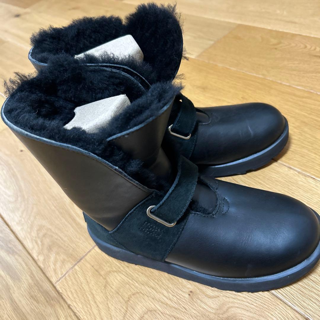 UGG ブーツ　ムートン　レザー