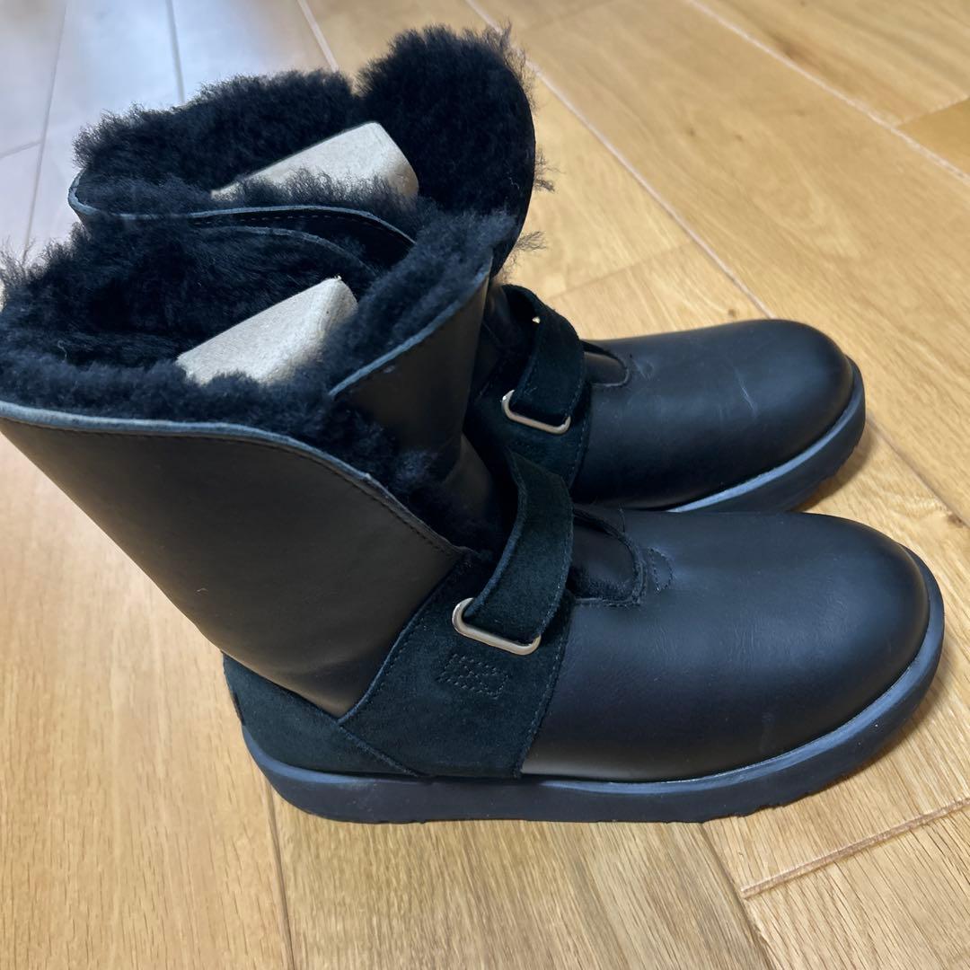 UGG ブーツ　ムートン　レザー