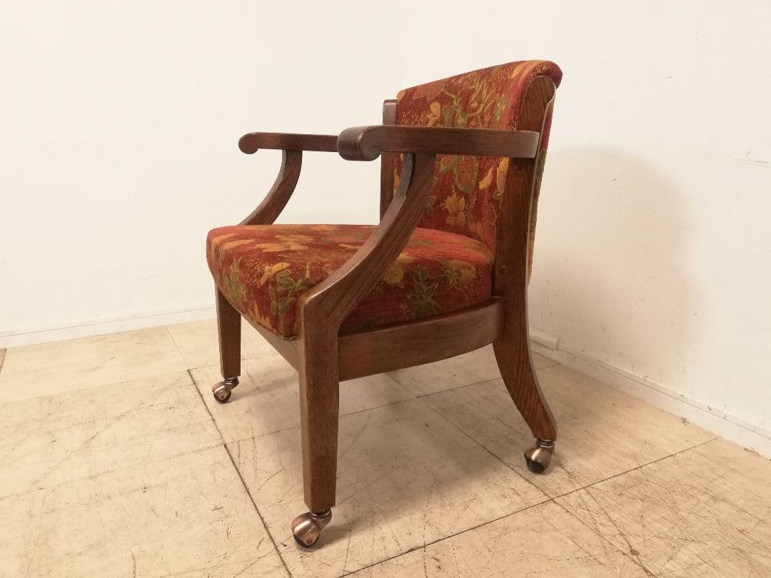 モデルルーム展示品 三越ブルージュ　カントリーハウス アームラウンジチェア