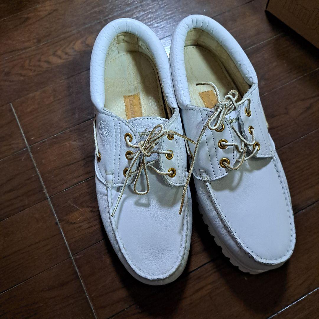 ティンバーランド、ホワイトレザー デッキシューズ