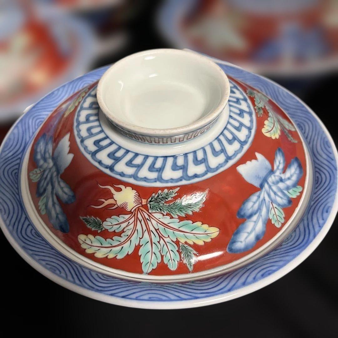 レア　　今右衛門　色鍋島　蓋付煮物椀 　4個セット 　手描き　赤地に青い花柄