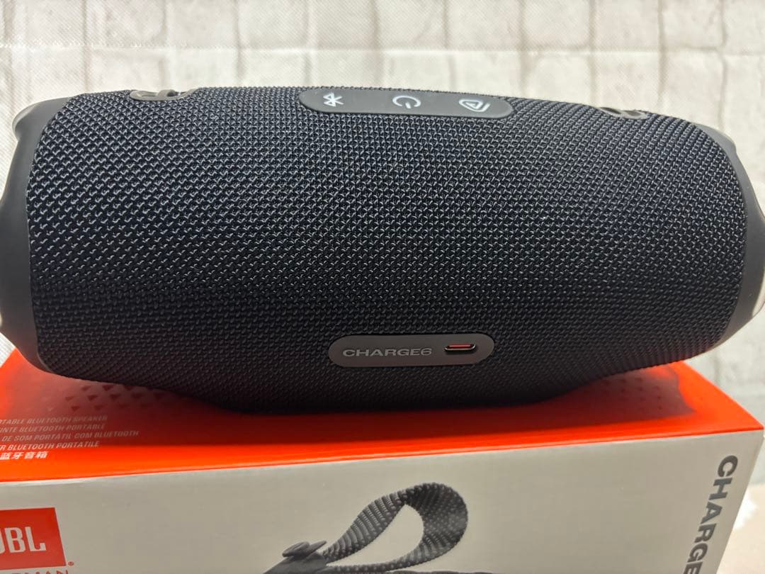 ズ*ン様 JBL charge6 本体