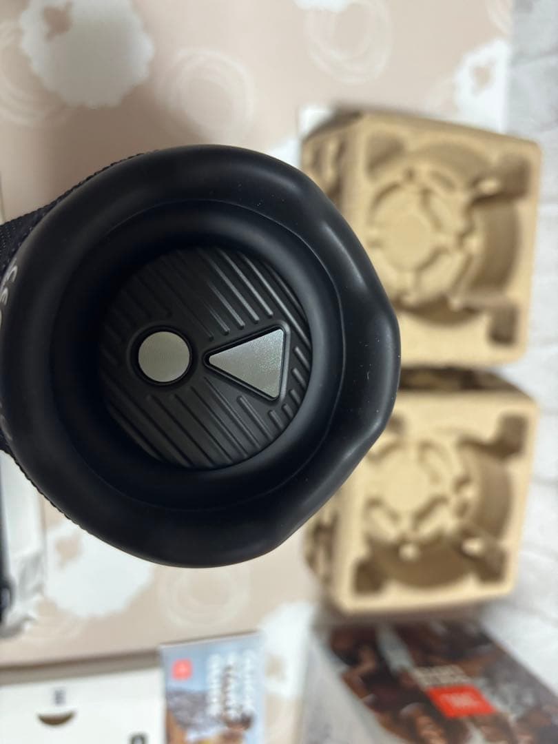 ズ*ン様 JBL charge6 本体