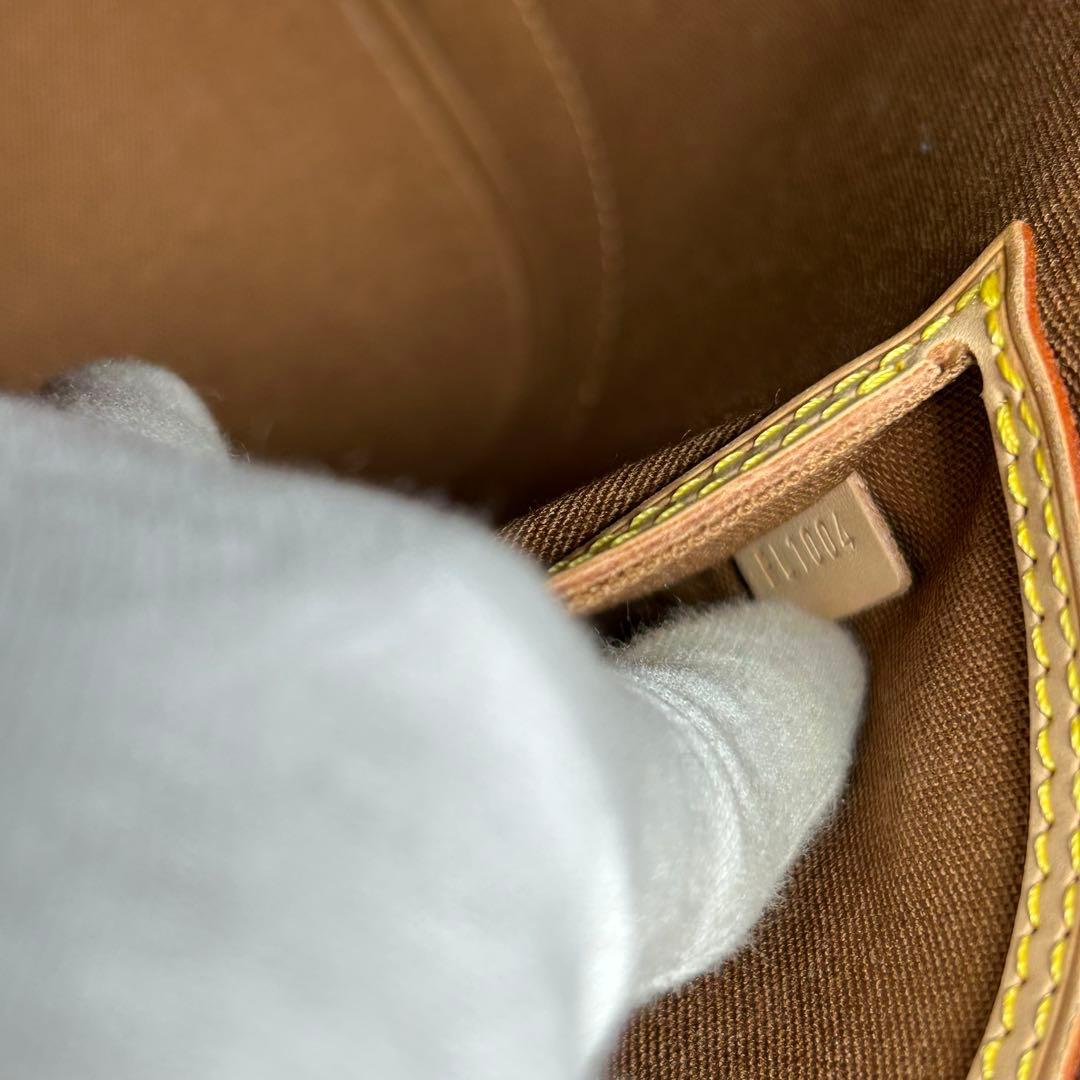 超美品 正規品 ルイヴィトン モノグラム アルマ ハンドバッグ カデナ 保存袋