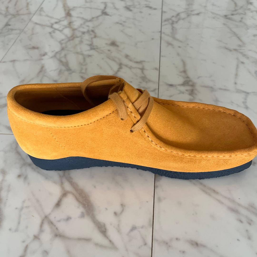 CLARKS オリジナル モカシン イエロー