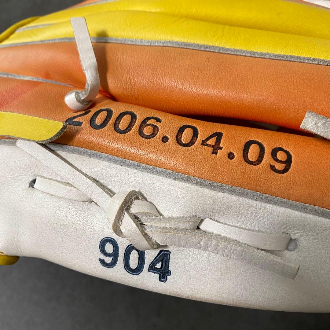 ハタケヤマ 金本知憲連続904試合出場記念 グローブ 限定希少品