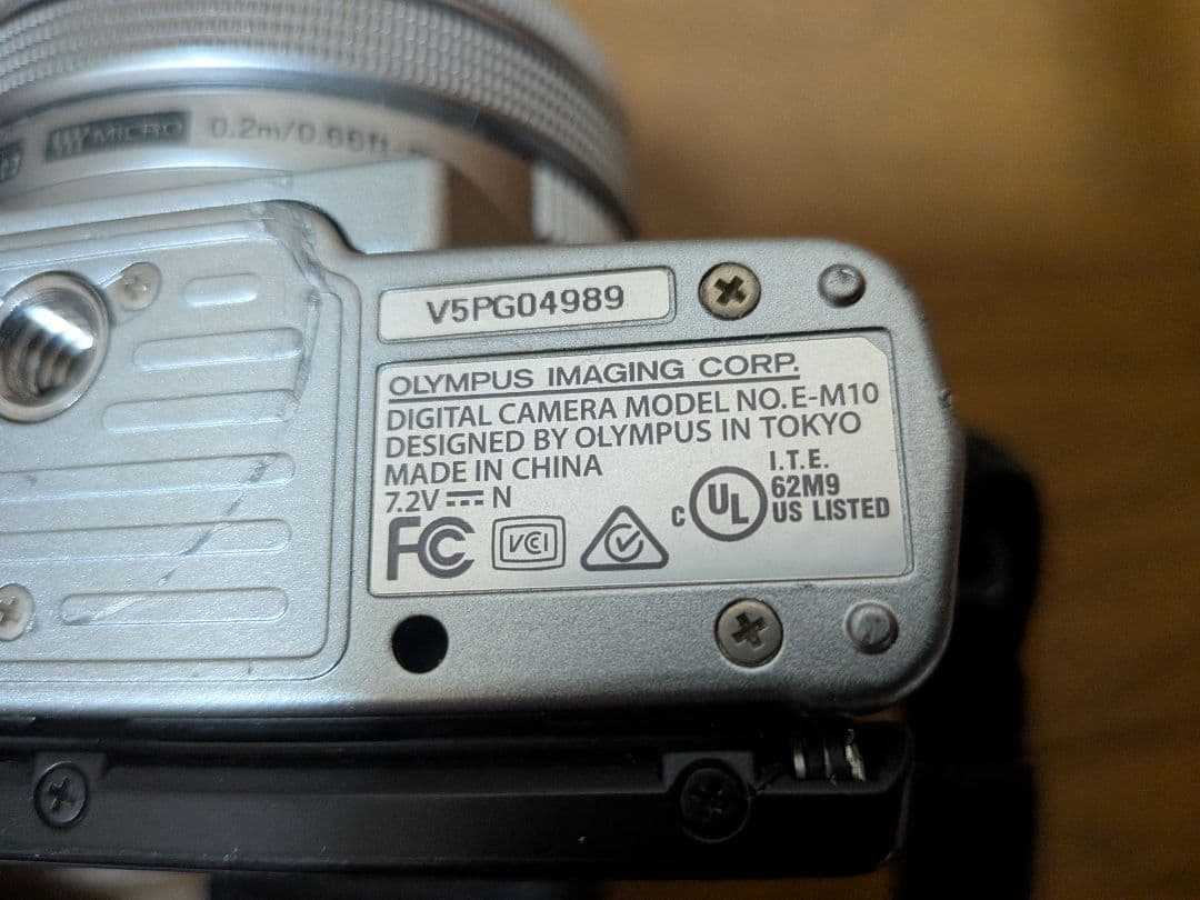 オリンパス・一眼レフカメラ・OM-D E-M10・レンズ2セット