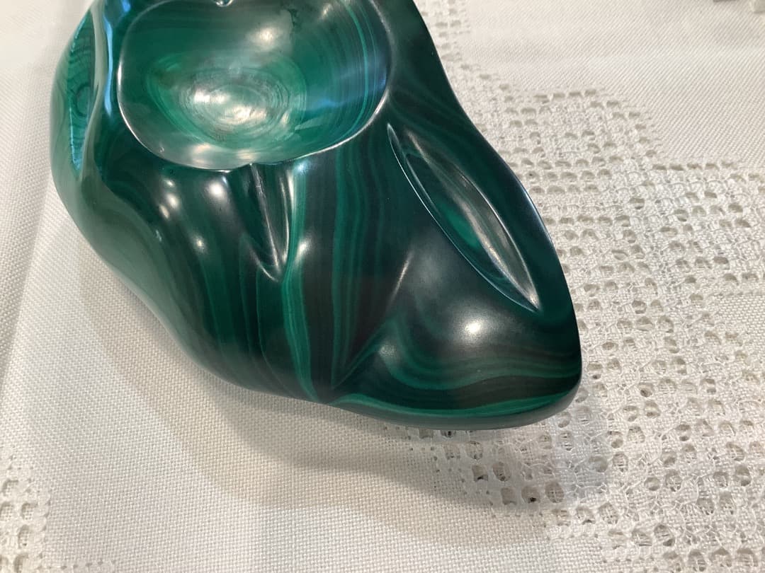 タンザニア原産マラカイトグリーン天然石灰皿