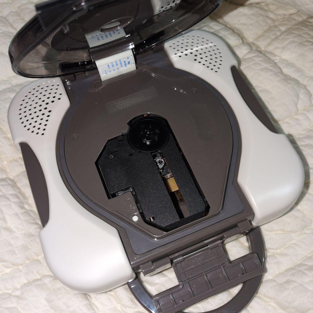 【美品】TWINBIRD　ツインバード　防水CDプレイヤー　AV-J166