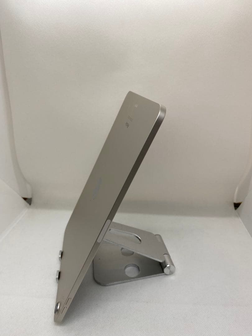 Ipad Air 第5世代 64GB WiFi モデル　K30KR