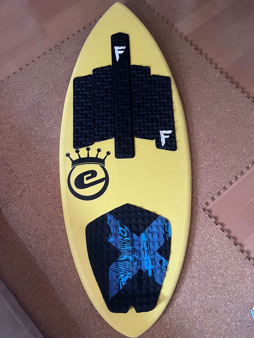 今月限定格安！EXILEスキムボードXSサイズ