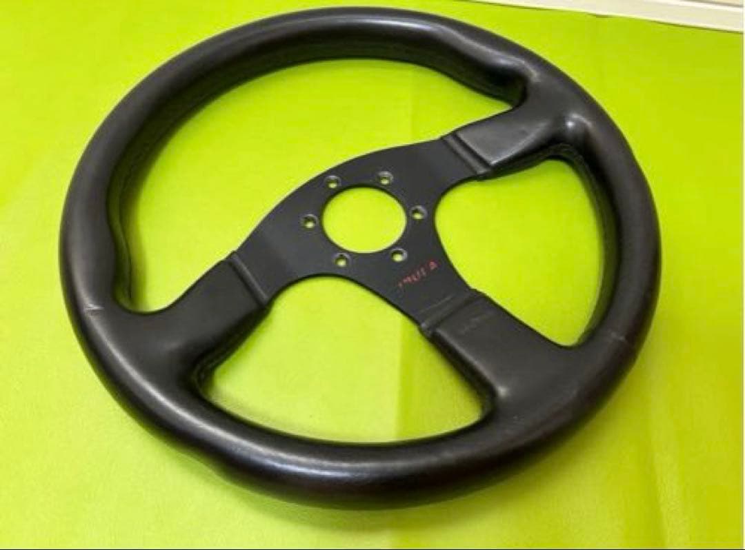 italvolanti IMOLAステアリング 3スポーク レザー製