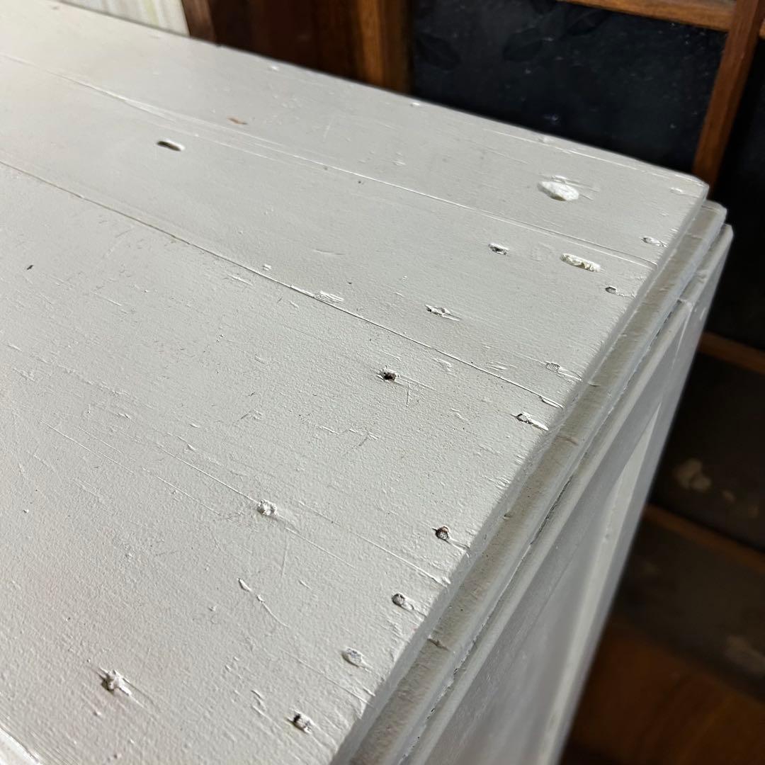 リペイント　古家具　戸棚