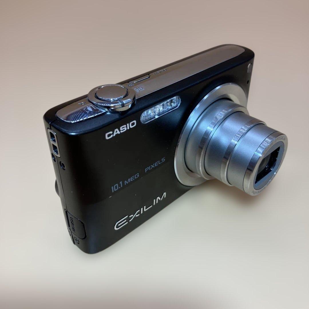 【即購入OK】CASIO EXILM コンパクトデジタルカメラ EX-Z200