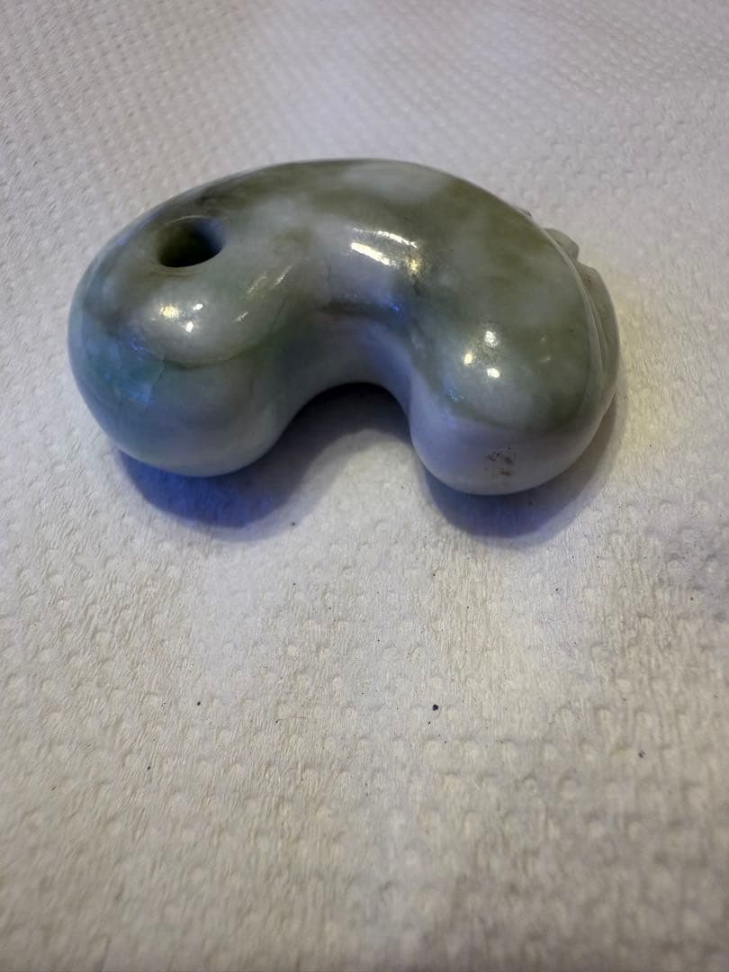 糸魚川翡翠‼️獣形勾玉‼️58,300円にて購入品‼️これ以上の値引きはいたしません‼️