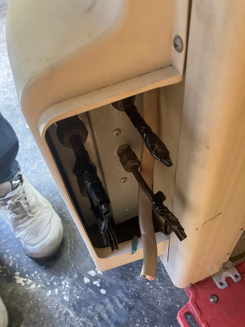 引取限定　マルチ　ダイキン C28RTV-W エアコン本体 2021年製