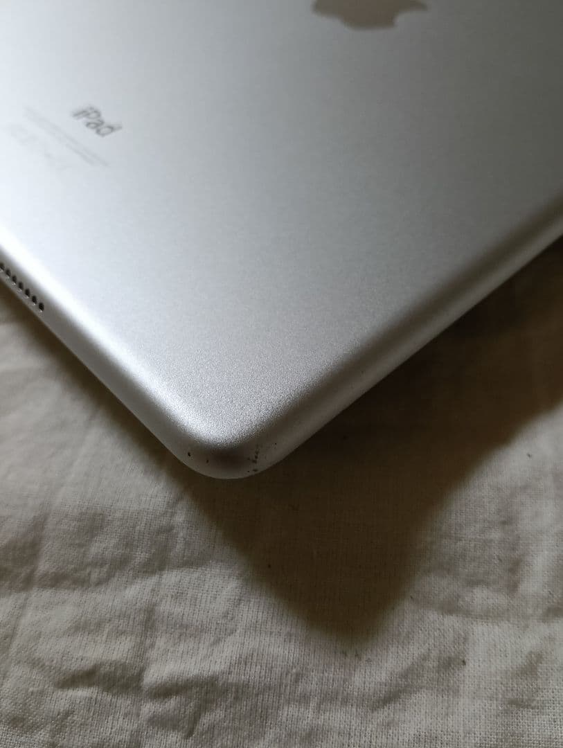 美品 iPad Air 第2世代 バッテリー95%