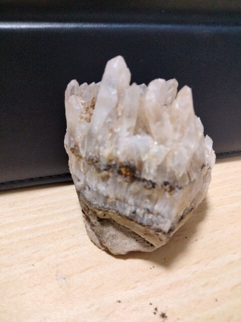 秋田県荒川鉱山水晶　国産鉱物　天然水晶　国産鉱物　番号1