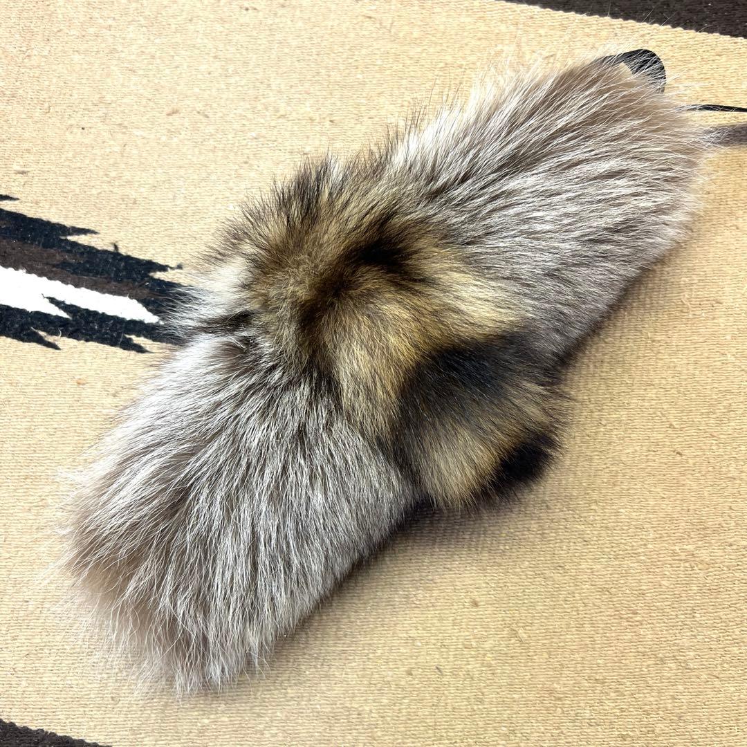 顔付　特大ラクーン　アライグマ　尻あて腰当　登山　キャンプ　スキー山伏　毛皮敷物