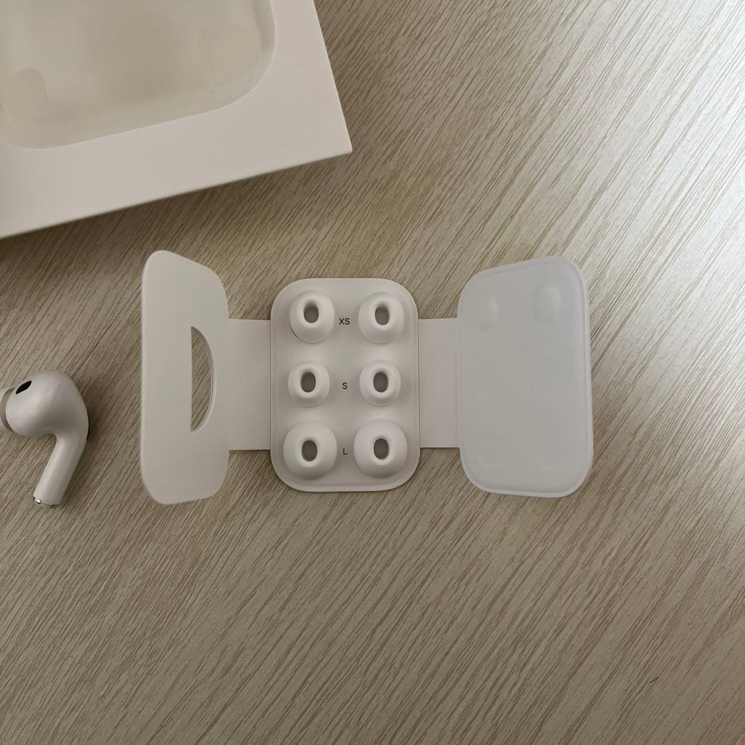 Apple AirPods Pro 第二世代 本体 箱有り