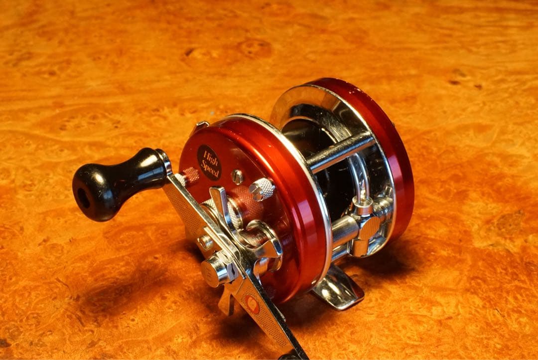 元箱付 ABU アンバサダー 4500 メンテ済 フレーム修正済 チェリーレッド