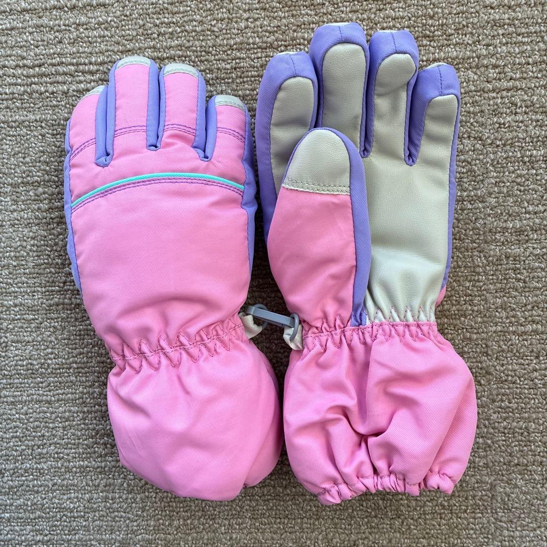 2万相当♡110サイズ♡４点セット♡子供用スキーウェア・シューズ・帽子・手袋