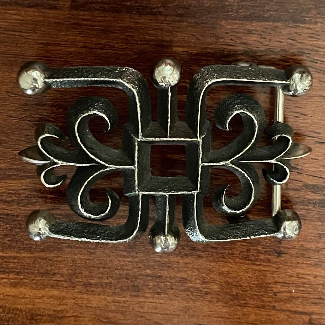 Aaron Anderson アーロンアンダーソン　トゥファキャスト　バックル