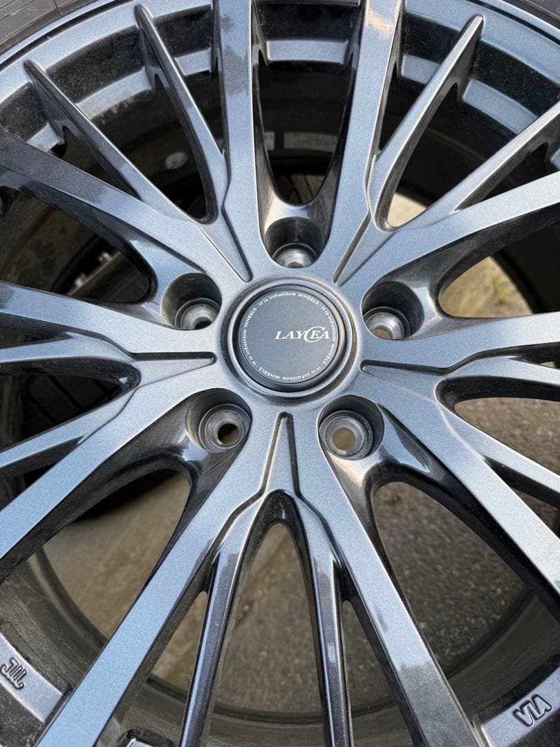 18インチ ダークグレー ホイールセット DUNLOPタイヤ　スタッドレス