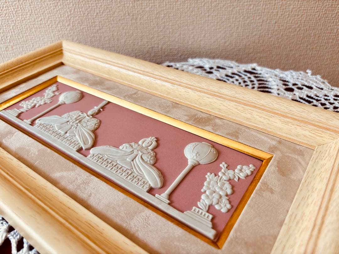 ウェッジウッド ジャスパーウエア雛ドール プラーク 木製フレーム