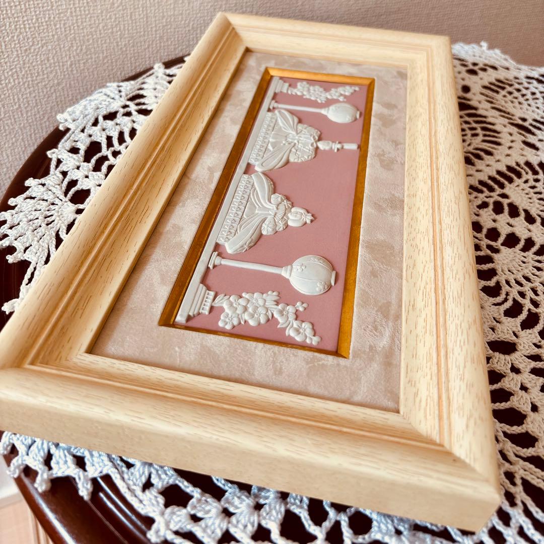 ウェッジウッド ジャスパーウエア雛ドール プラーク 木製フレーム