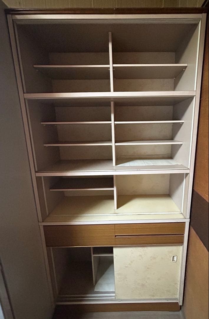 昭和　レトロ 食器棚 インテリア 昭和レトロ 引き出し　カップボード