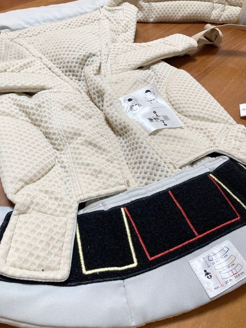 エルゴベビー オムニ ブリーズ 日本限定カラー　サンドベージュ