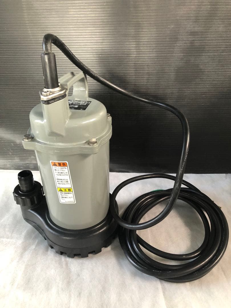 ほぼ新品・現行モデル‼️【水中ポンプ】ポンプスター
