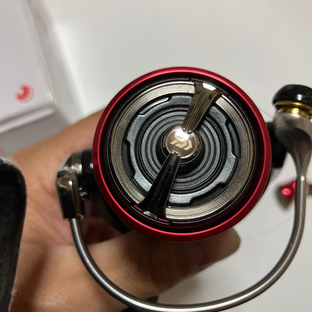 4*5様 ダイワ　18 月下美人　ＭＸ　LT 2000S-P