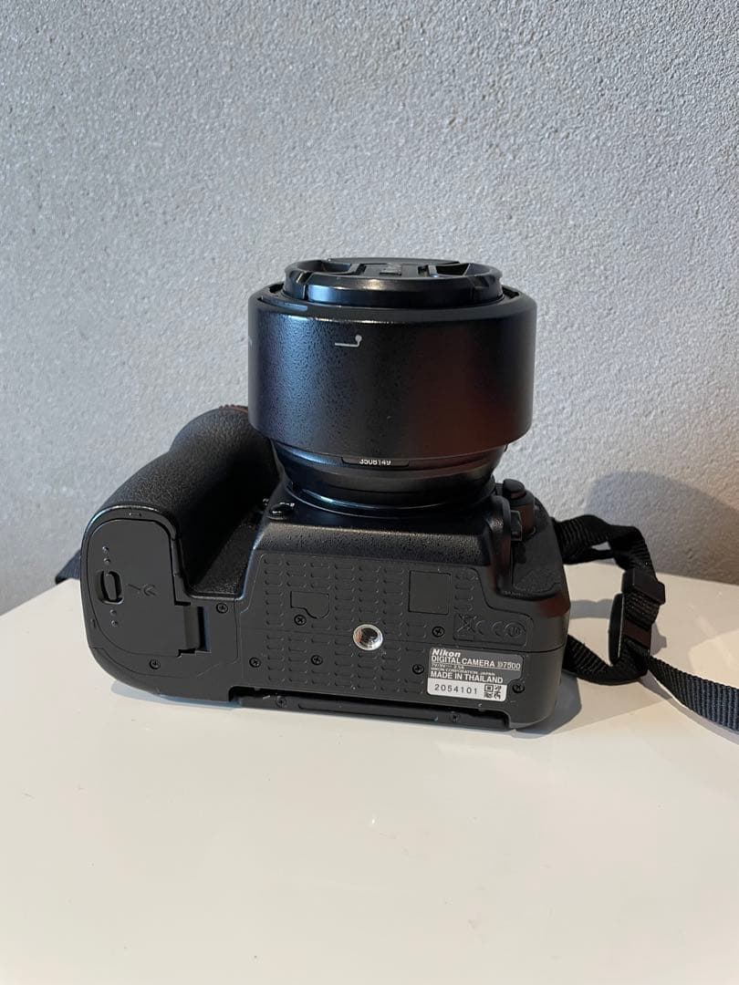 Nikon D7500＋単焦点50mm f 1.8