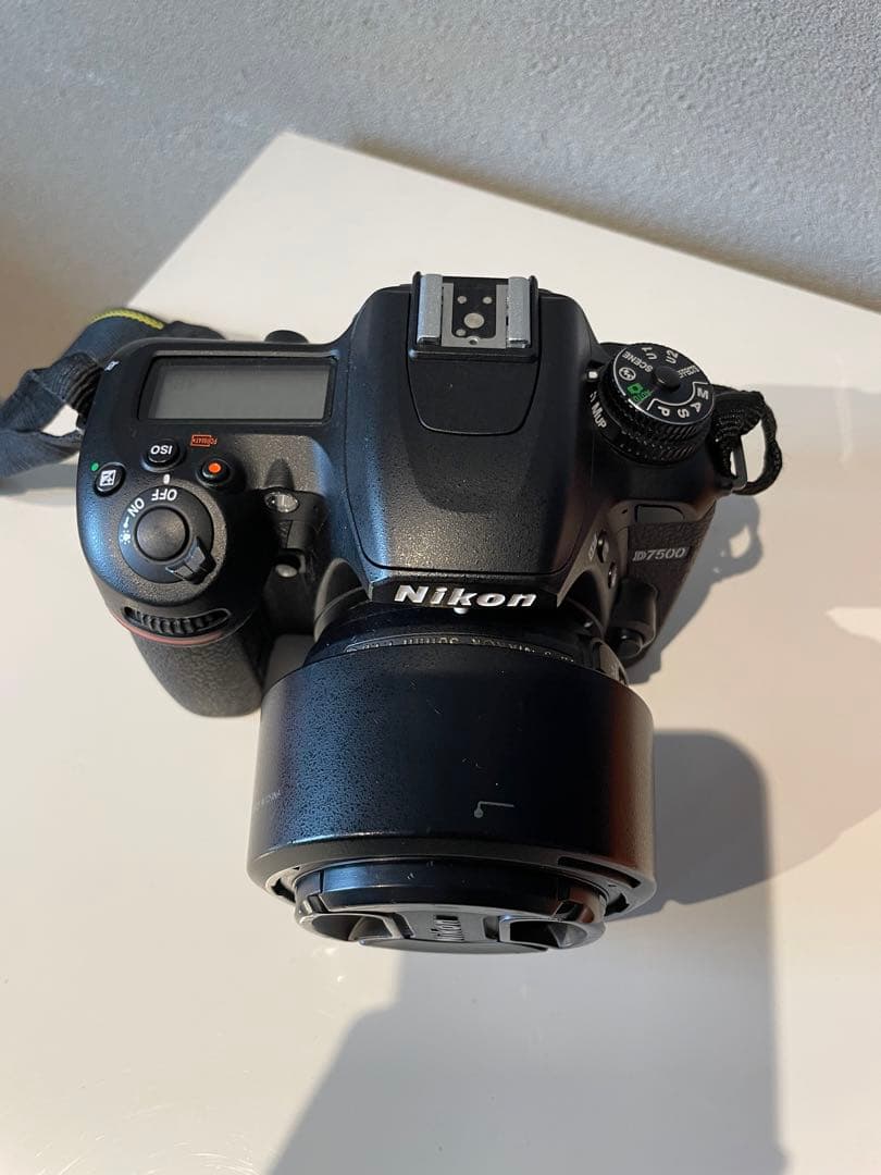 Nikon D7500＋単焦点50mm f 1.8