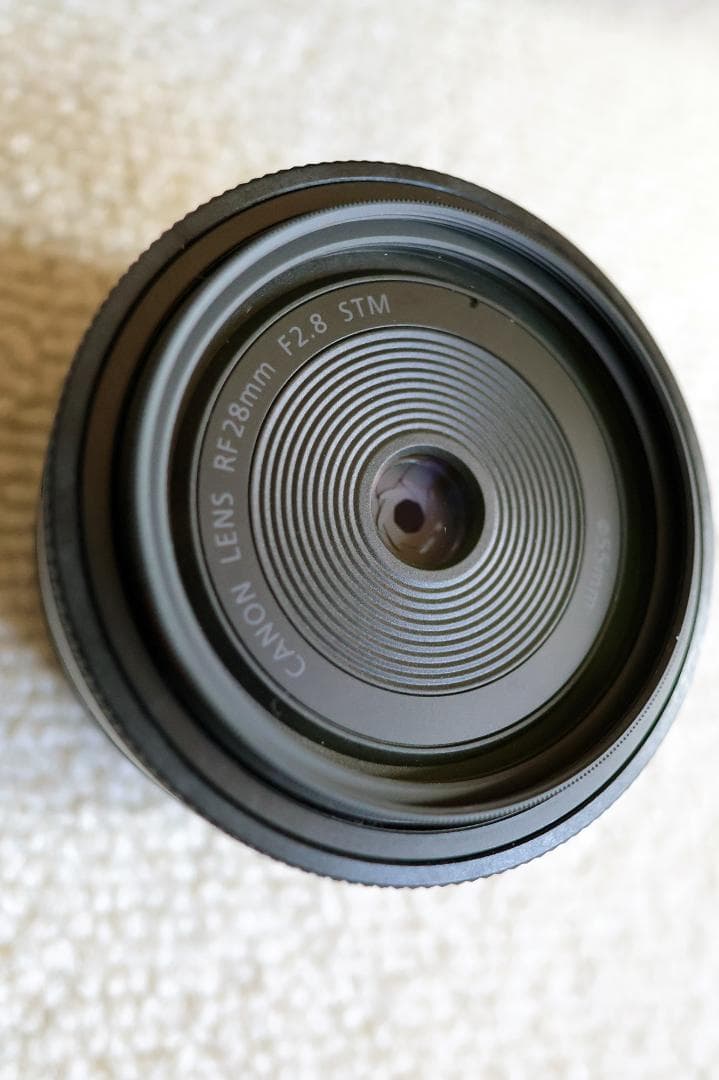 【極美品】Canon RF28mm F2.8 STM　プロテクター付