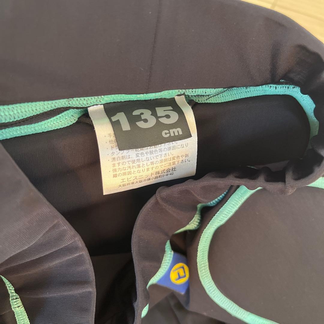 Burton キッズウェア　上下セット　プロテクターおまけ付き