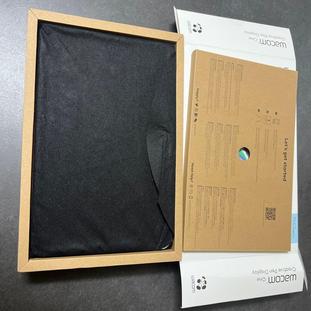 Wacom13.3インチOne 13 DTC133W1D 替え芯(5本) 付き