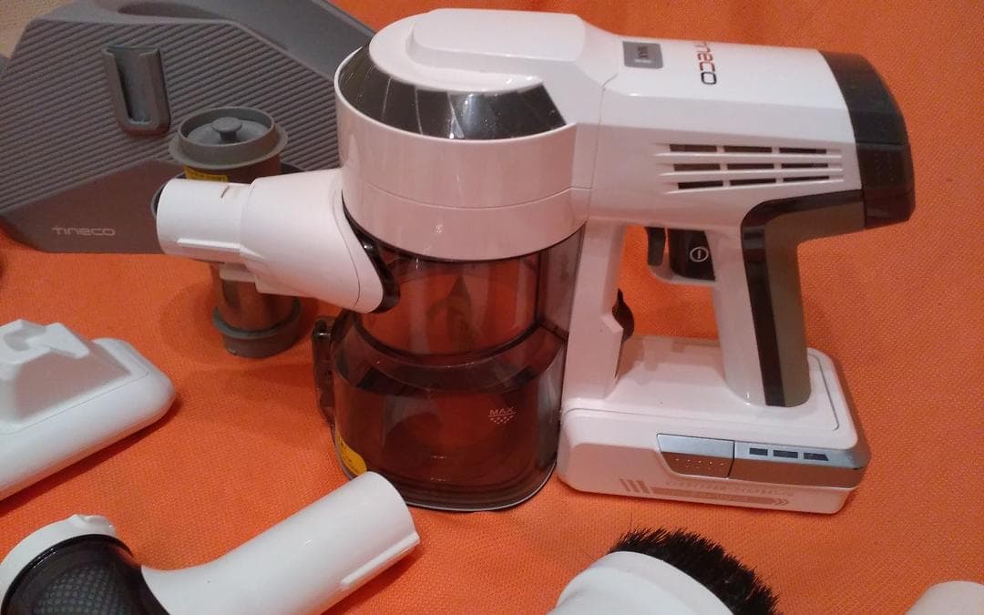 Tineco■コードレスクリーナー■掃除機■FB1853B■ハンディ兼用ティネコ