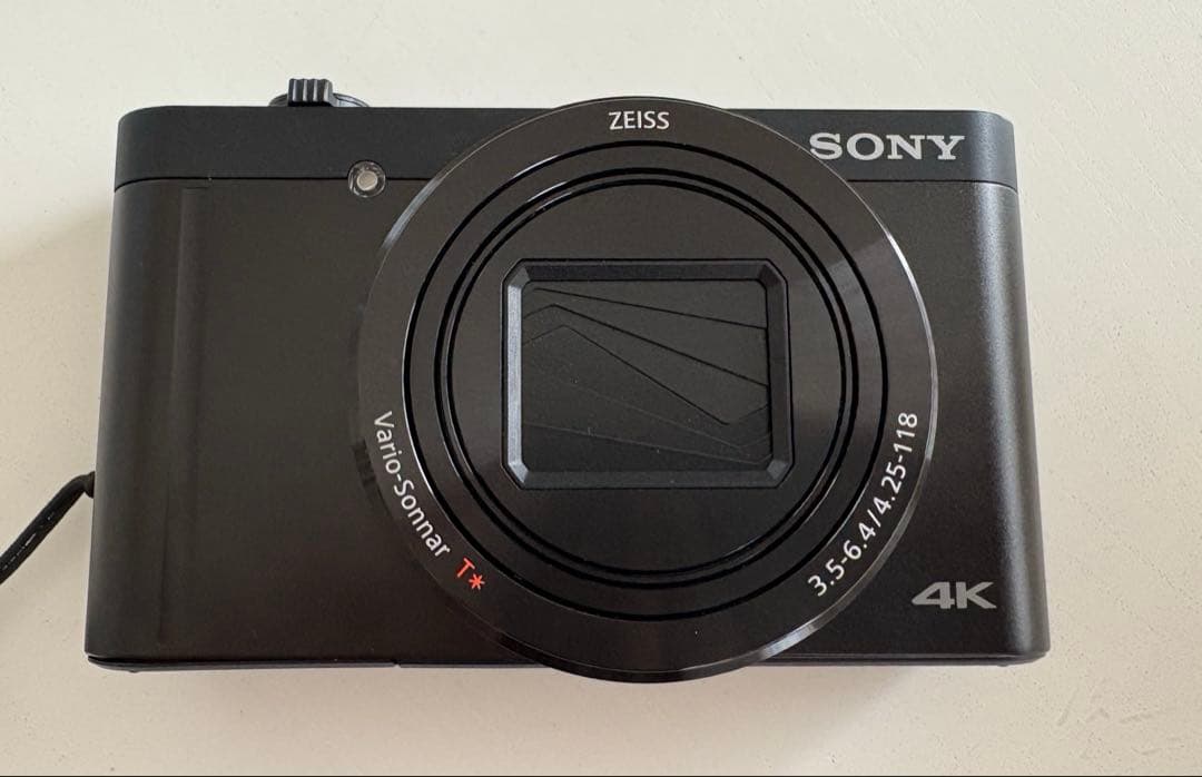 しろくろ　SONY Cyber-shot DSC-WX800